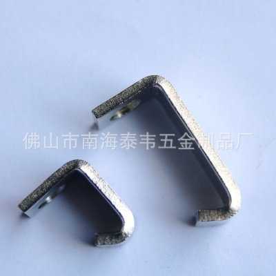 儿童安全防护栏专用不锈钢钩子五金冲压件防护网专用不锈钢钩