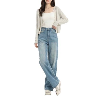 云长 港风直筒刺绣牛仔裤女2026春季新款宽松休闲显瘦裤子现货批