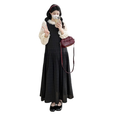 孕期穿搭2026春季新品经典格子长裙气质蕾丝衬衫潮妈显瘦孕妇套装