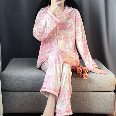 实拍-2025新款海岛绒卡通开衫套装休闲加厚可爱家居服